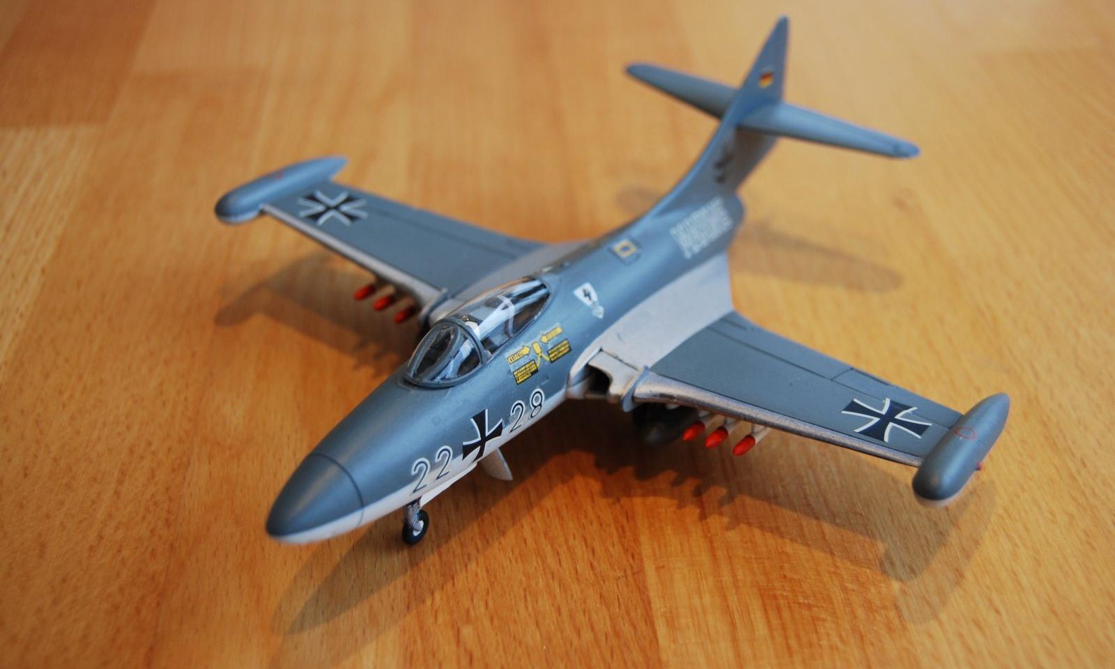 Grumman F9F Pather
