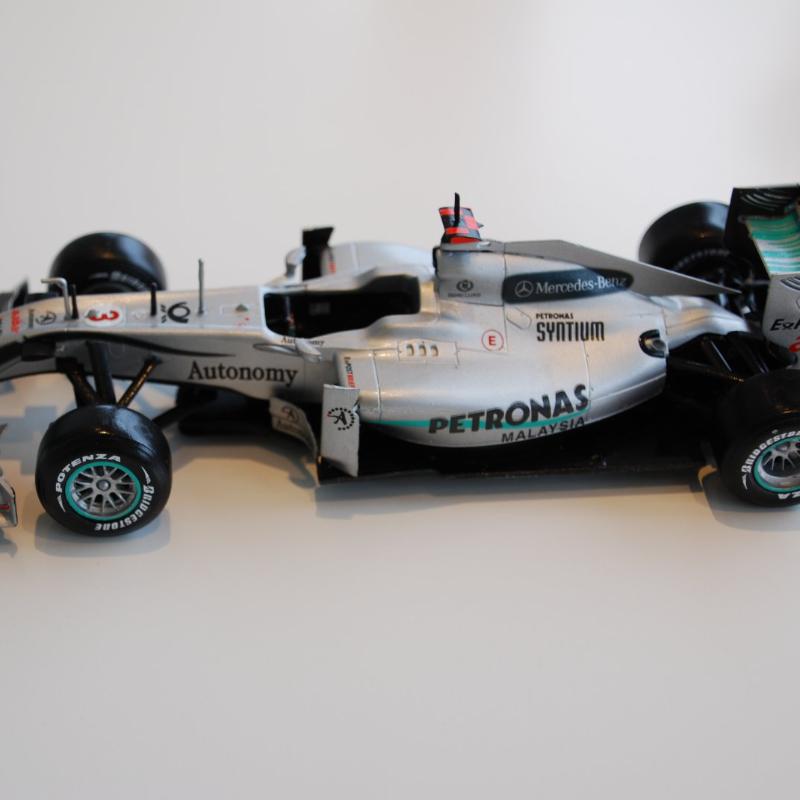 Mercedes MGP W01