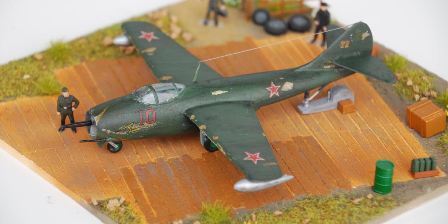 Soviet MiG 9