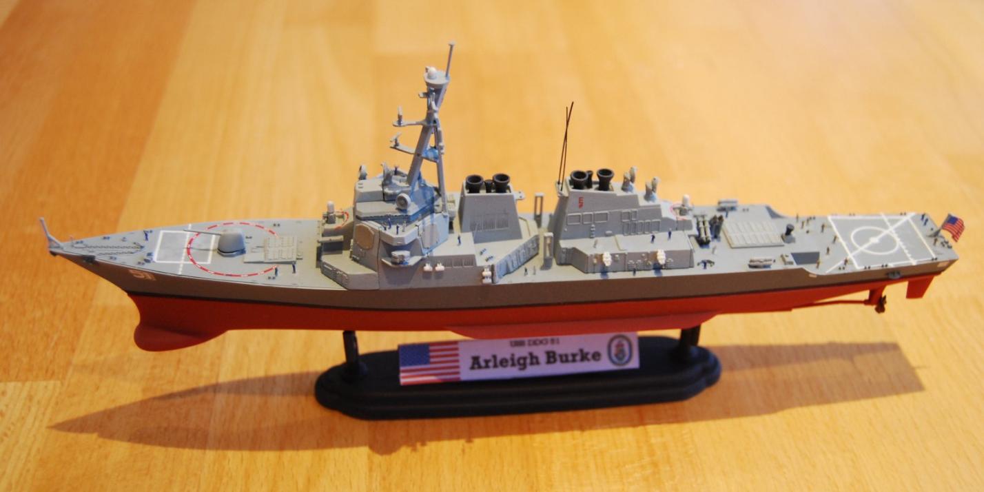 USS DDG-51 Arleigh Burke