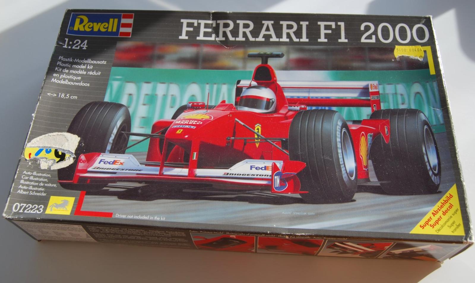 Revell Ferrari F1 2000